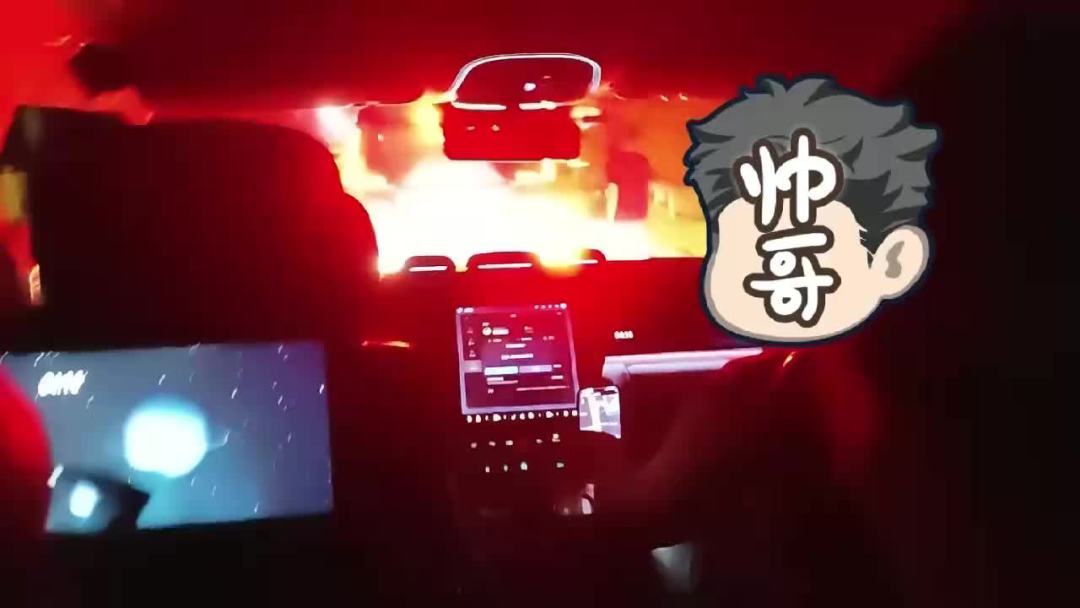 复盘今夏3起越野车被山洪围困：汛期尾声出发前，最该检查的不是差速锁