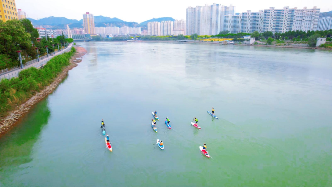 23人一下子被困,11分钟漂出1公里多:翻完今夏的桨板险情通报,我发现最大的风险不是落水