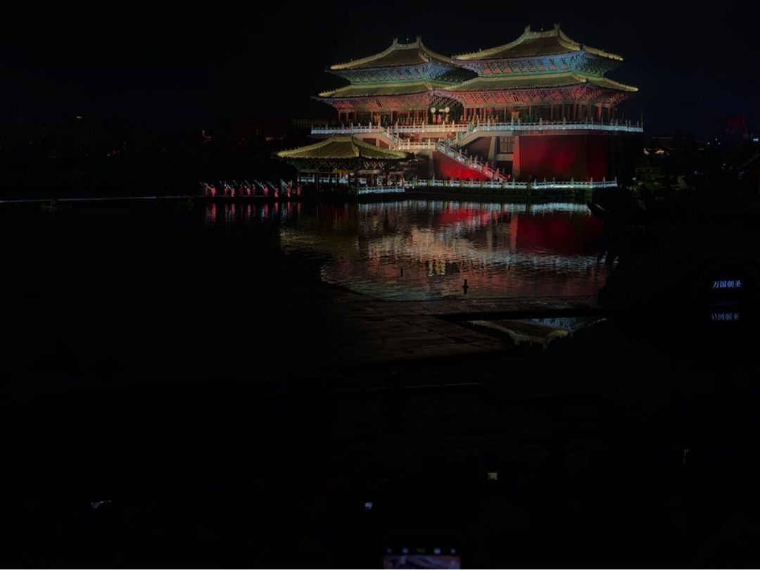 《东京梦华》送年卡福利8月31日截止:这张249元的票拆开来算,有人演出等于白看,有人白花129元