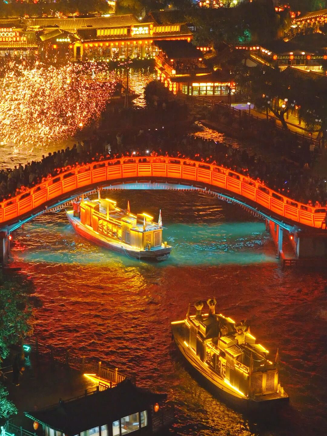《东京梦华》送年卡福利8月31日截止:这张249元的票拆开来算,有人演出等于白看,有人白花129元