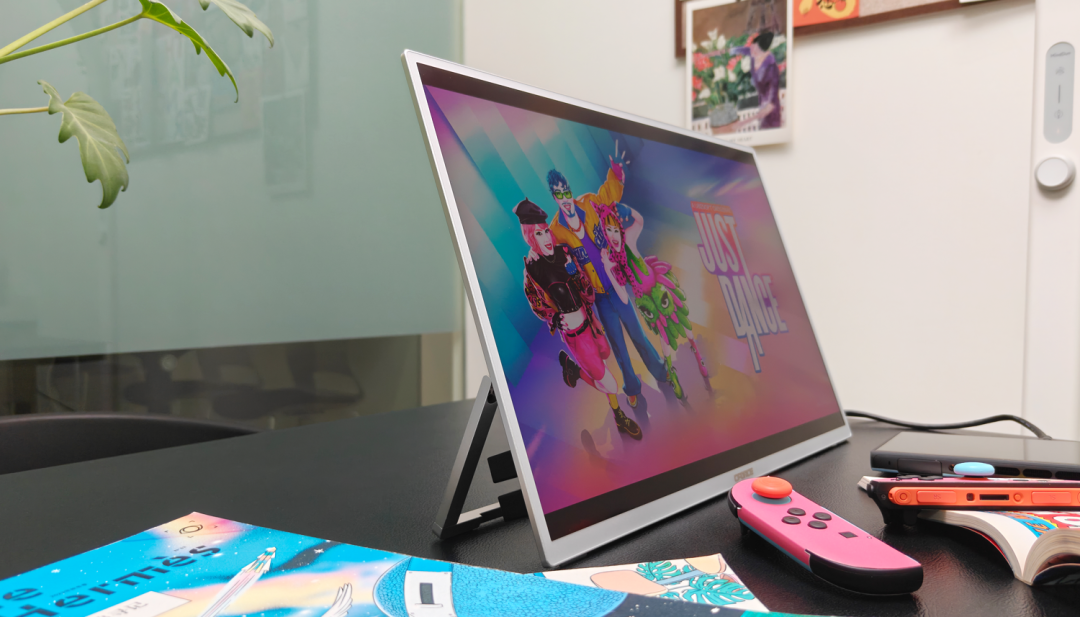 买了CFORCE便携屏只接Switch，等于亏了一半的钱