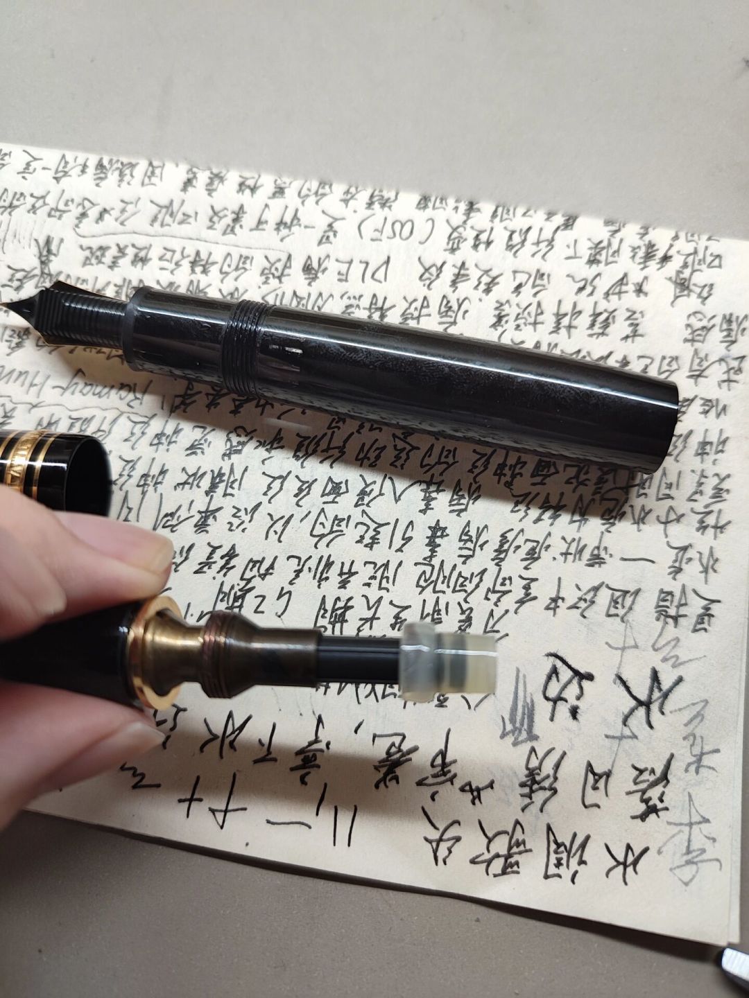 万宝龙活塞笔脏了不敢拆?三条洗笔路线的成本和风险,我替你算了一遍