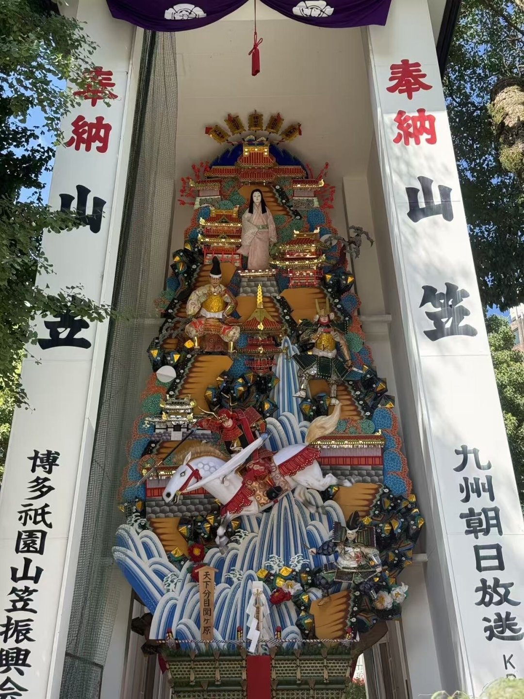 9月坐光谱号,先别急着看价格选航线:翻了这季5条航次和十几条下船实录,理清4类人怎么选港和天数