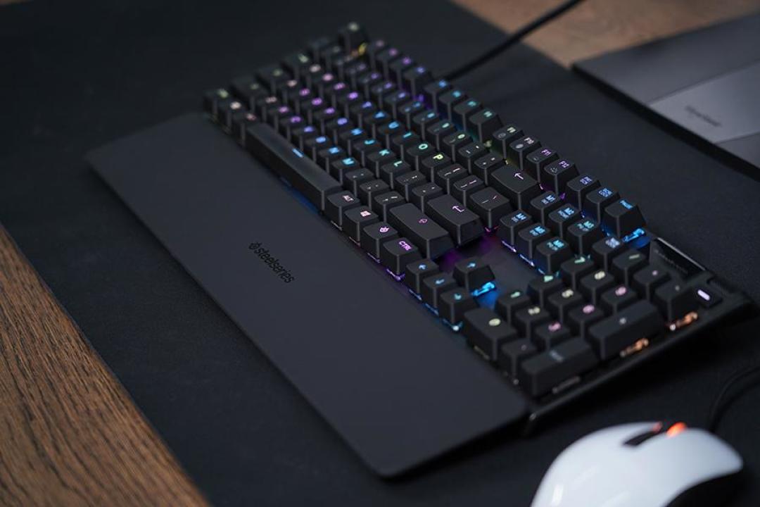 雷蛇新品详情页点名赛睿,“磁轴老祖”Apex Pro真的掉队了吗?