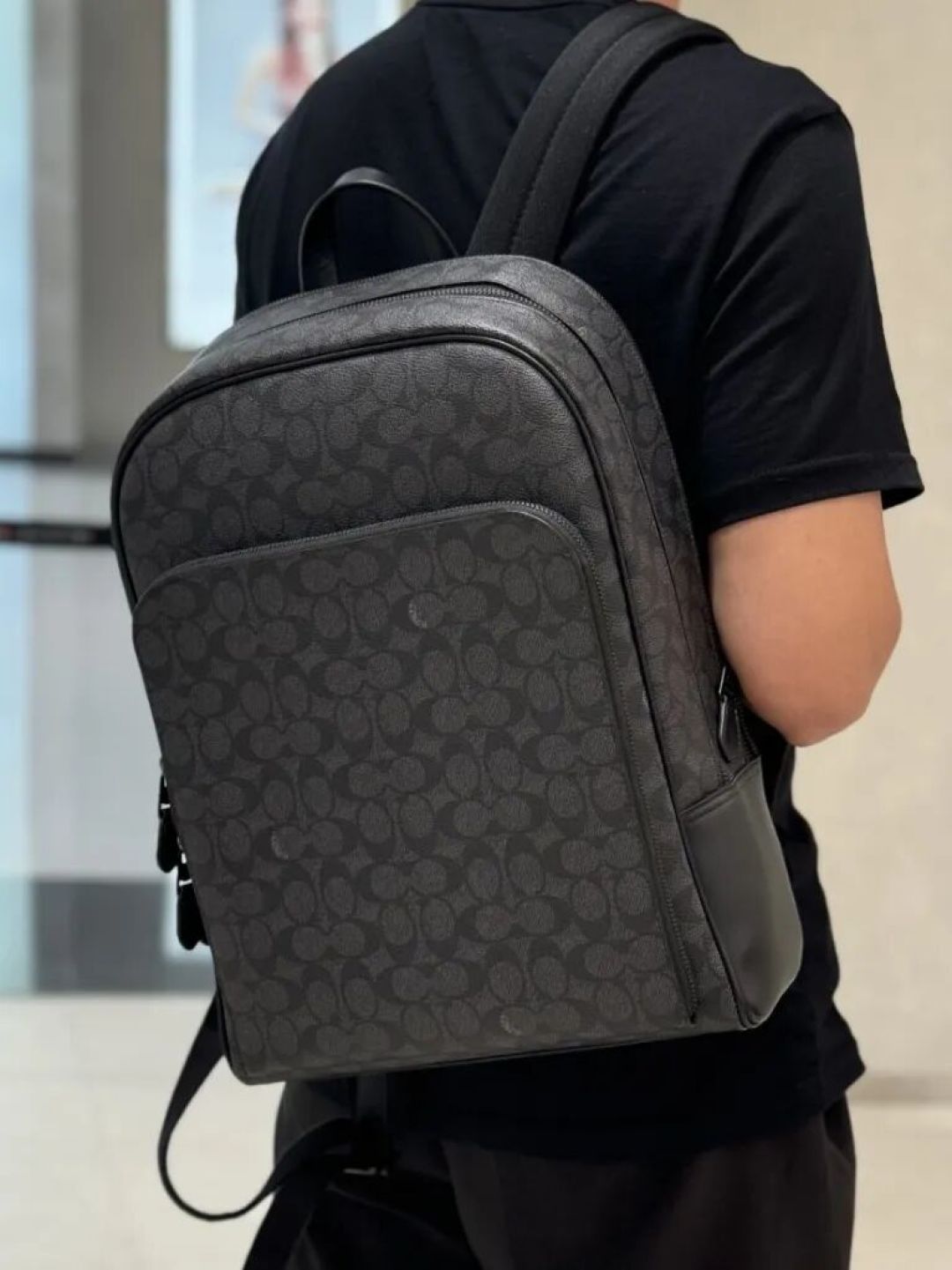 Coach男士双肩包吊牌价8600,奥莱只卖2228:9月前入手先看这份价位表