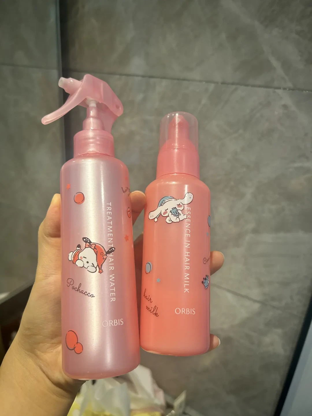 奥蜜思护发乳,拿了cosme总榜大赏,口碑却两极分化:为什么有人骂没用?退出后先看发质再看价