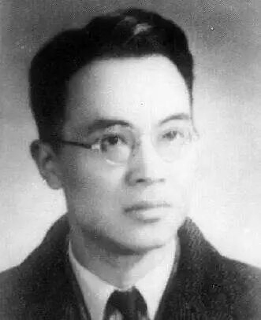 钱钟书生于1904年、父亲是钱穆？我把40多篇传记爆文和可靠史料对了一遍，发现七类错误