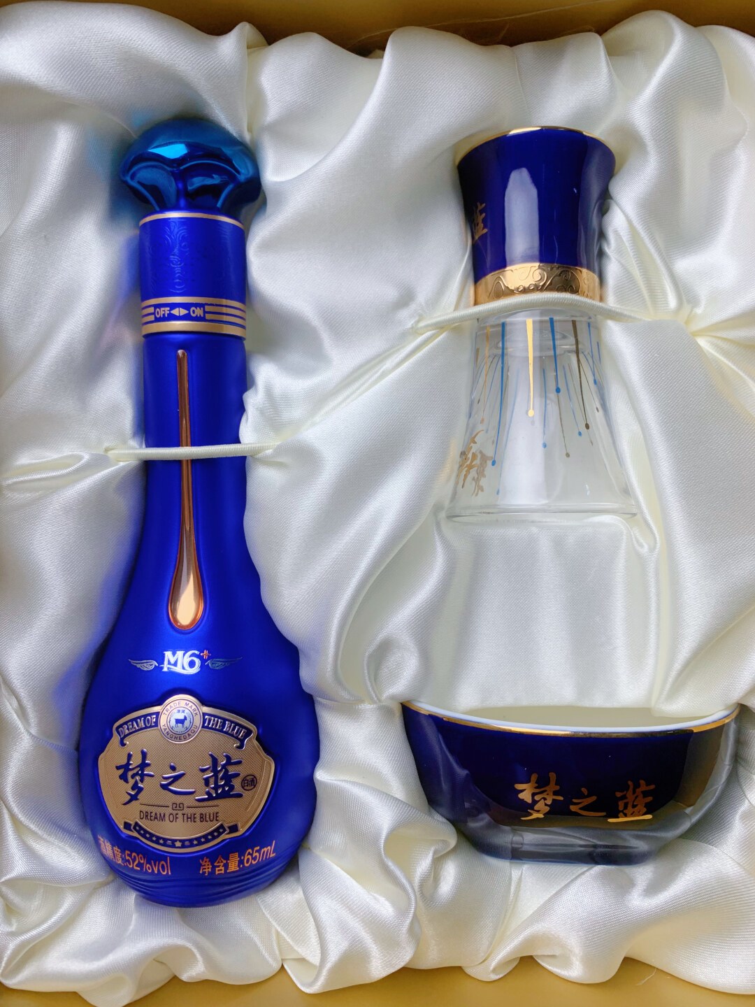 梦之蓝品牌价值大跌52%，酒类跌幅第一：我查了洋河几个大单品的行情，跌的不是瓶里的酒