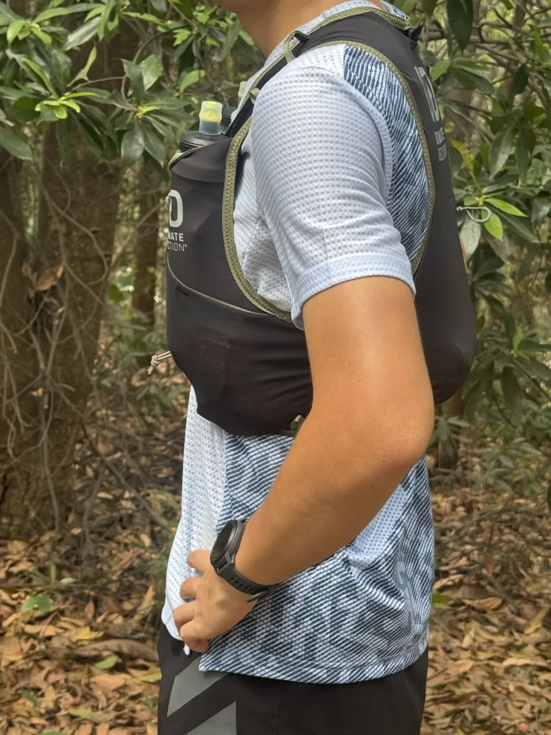 UD越野包有人背12年不坏、有人一天翻车：一千多的包，耐用性到底卡在哪？