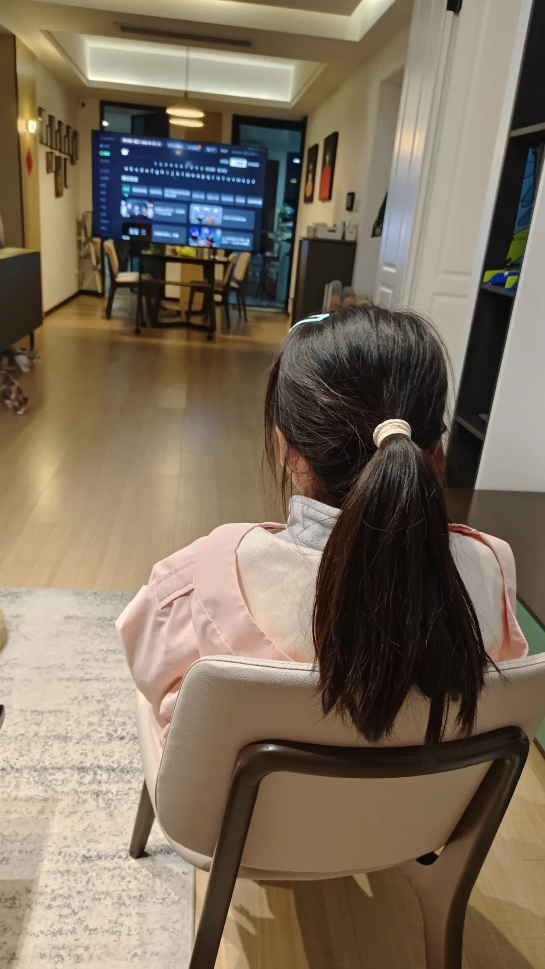 开学倒计时一周：给娃搭网课大屏，电视吃国补，支架这笔钱先算明白