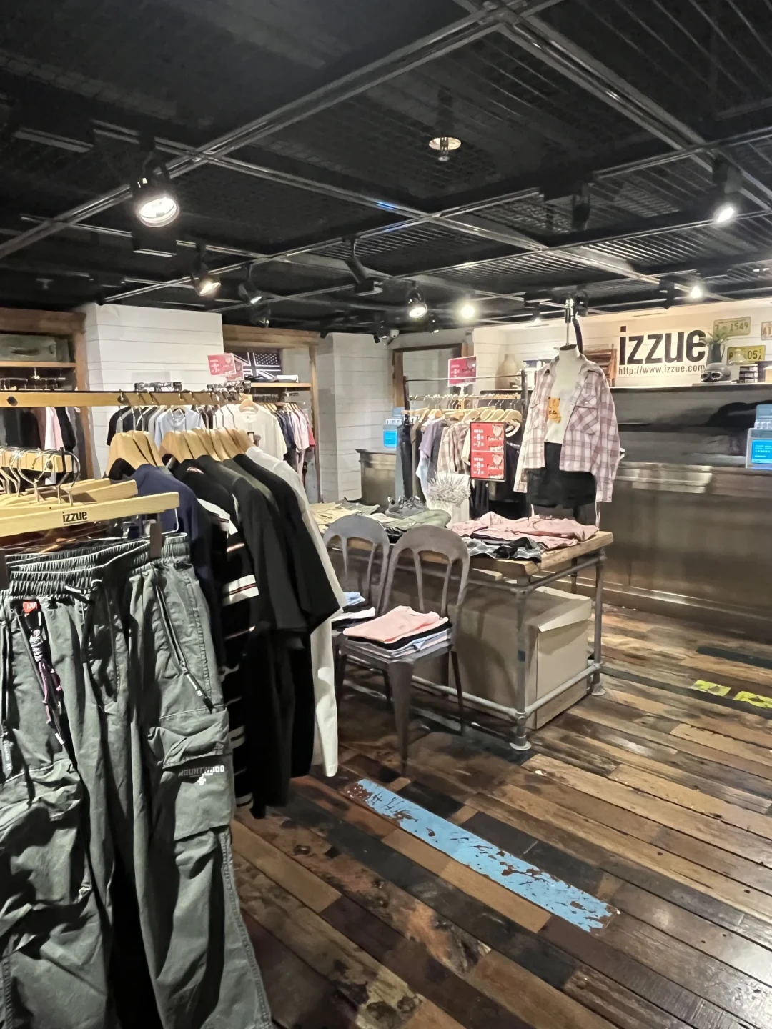 旺角4折买izzue:门店、折扣节奏与避坑,一篇讲清
