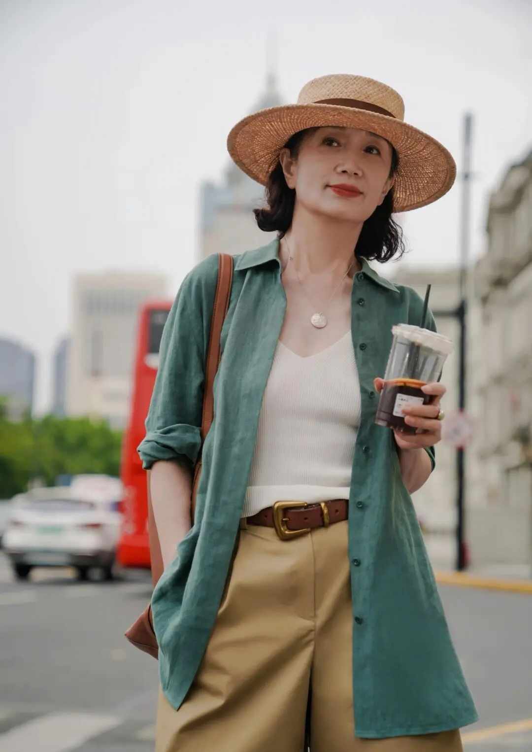 「三木妈妈」又火出圈:把60+素人的