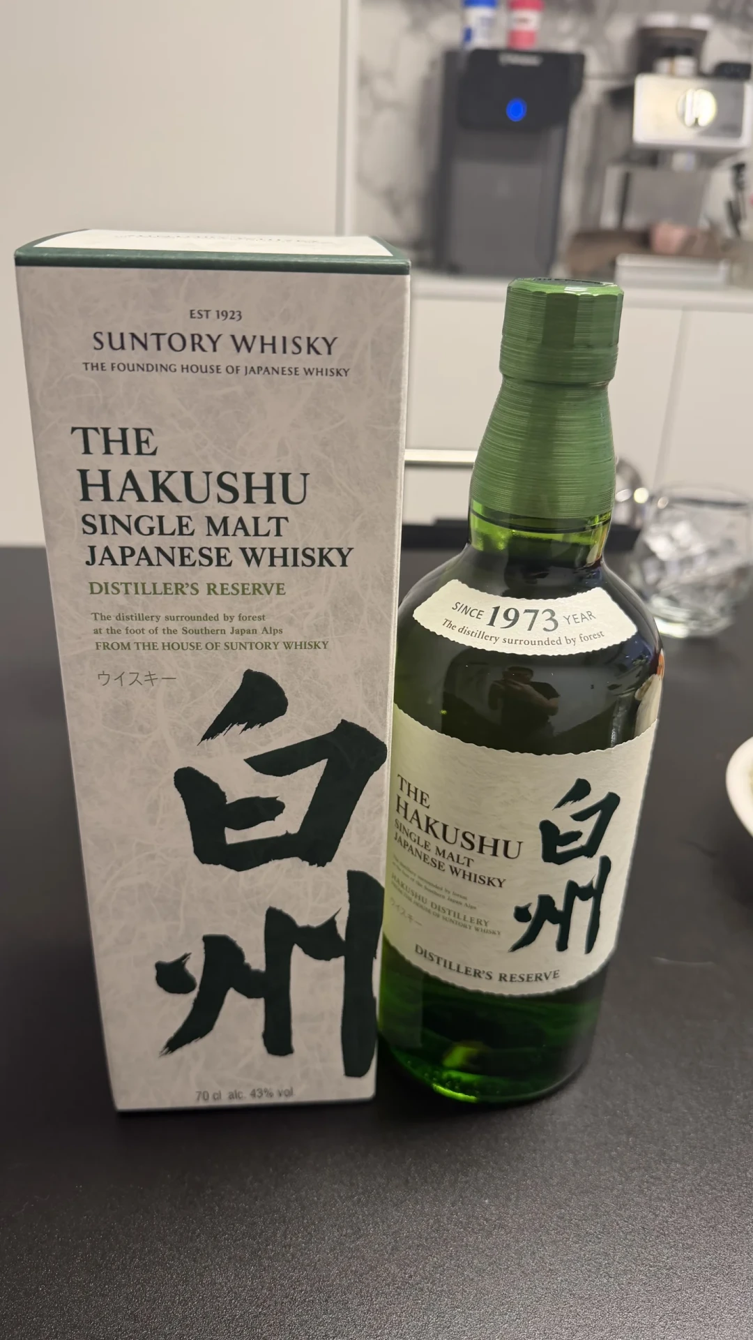 白州18年跌到4200元,无年份绿瓶也回到600元档:这位昔日日威顶流,真的到底了吗?