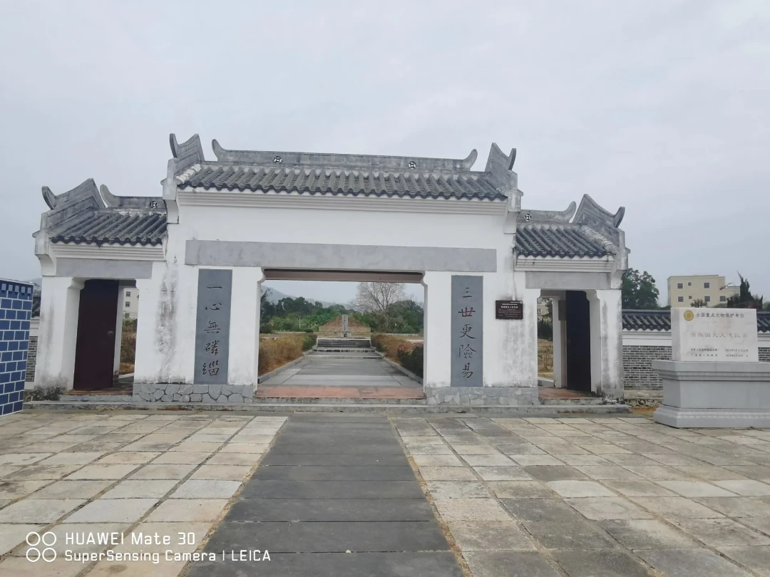冼夫人故里之争持续20年:把出生地、归葬地、建功地拆开看,朝圣路线一次说清