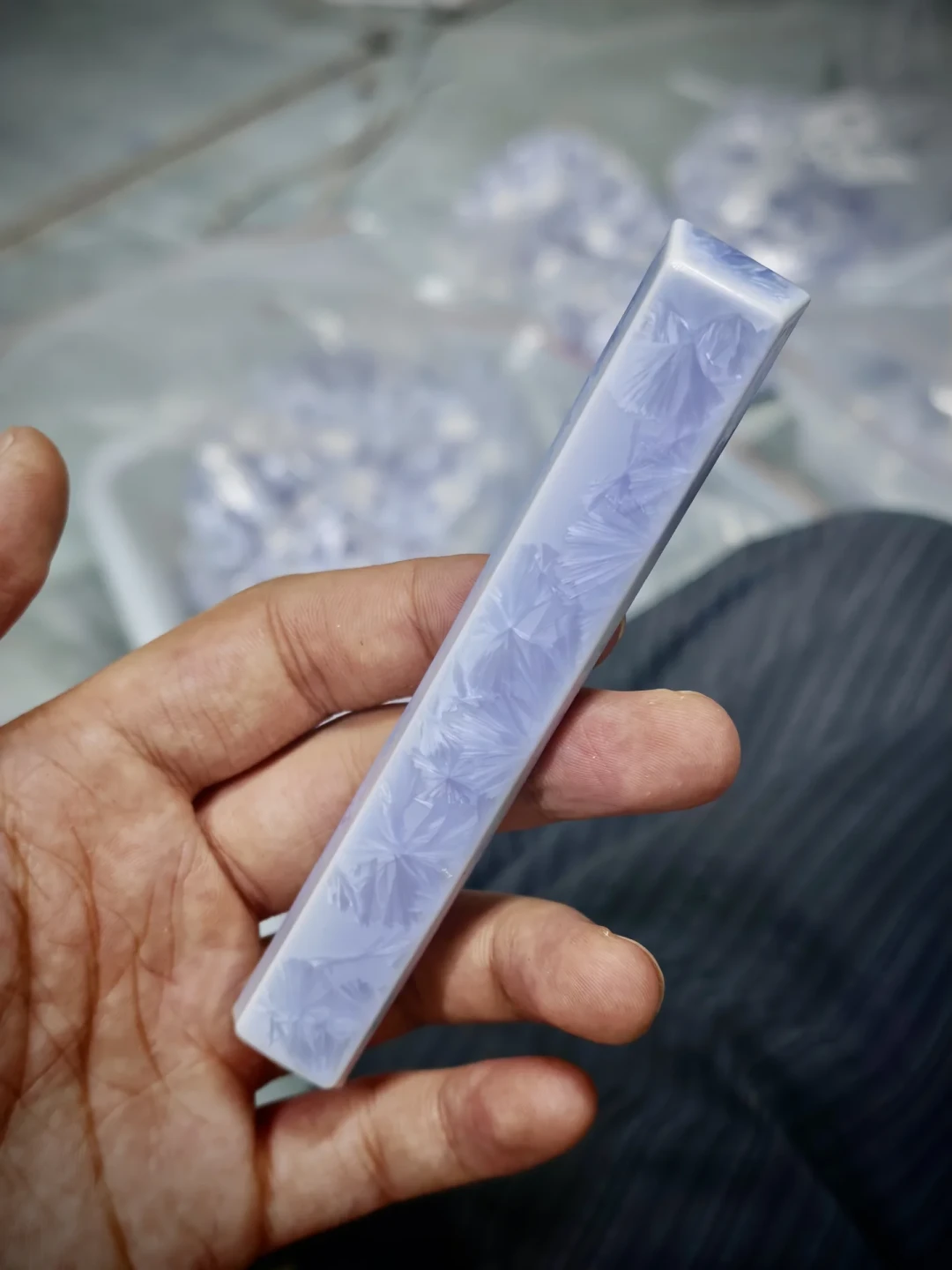 一摔就碎？胡闹工坊陶瓷键帽入手前，先把“碎”和“保修”算明白