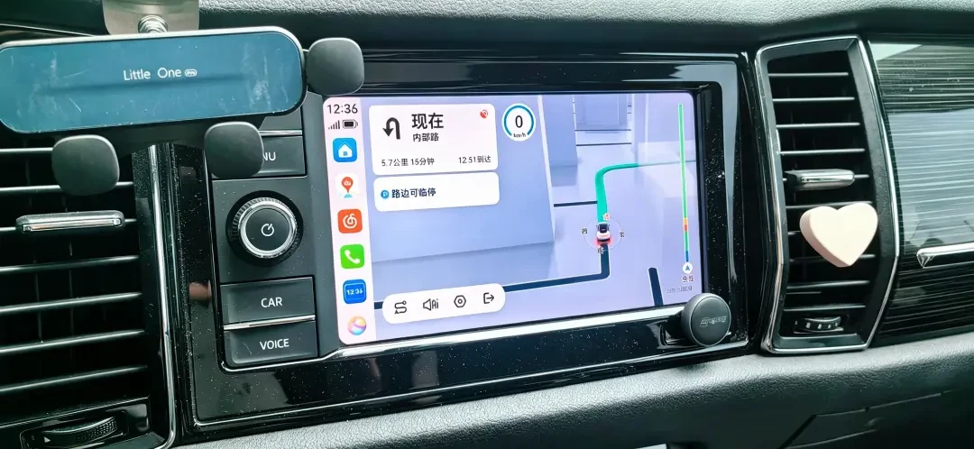 两三百块的HiCar转接盒,能让老车秒变?先看清这四个坑,有一种再便宜也别碰