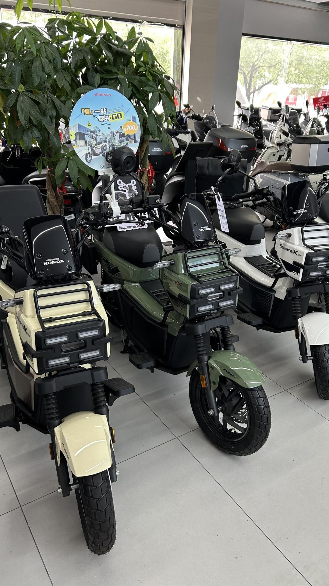 直降700元、上市11个月:翻完30多条“四块二”车主帖, SquareX125该不该买,这次把账算明白了