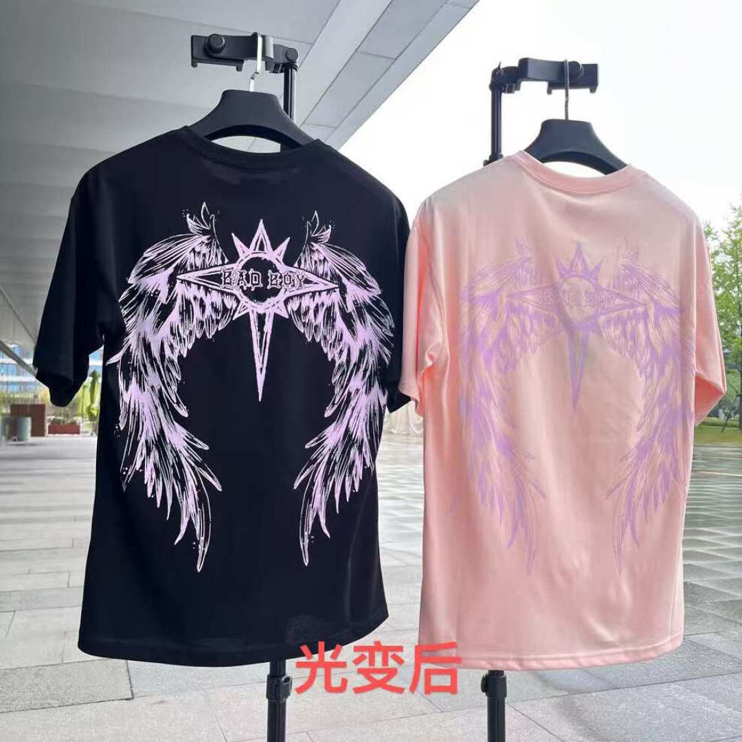 89元一件的T恤，官方账号只有1千粉：44岁的美国潮牌BAD BOY，值得买吗
