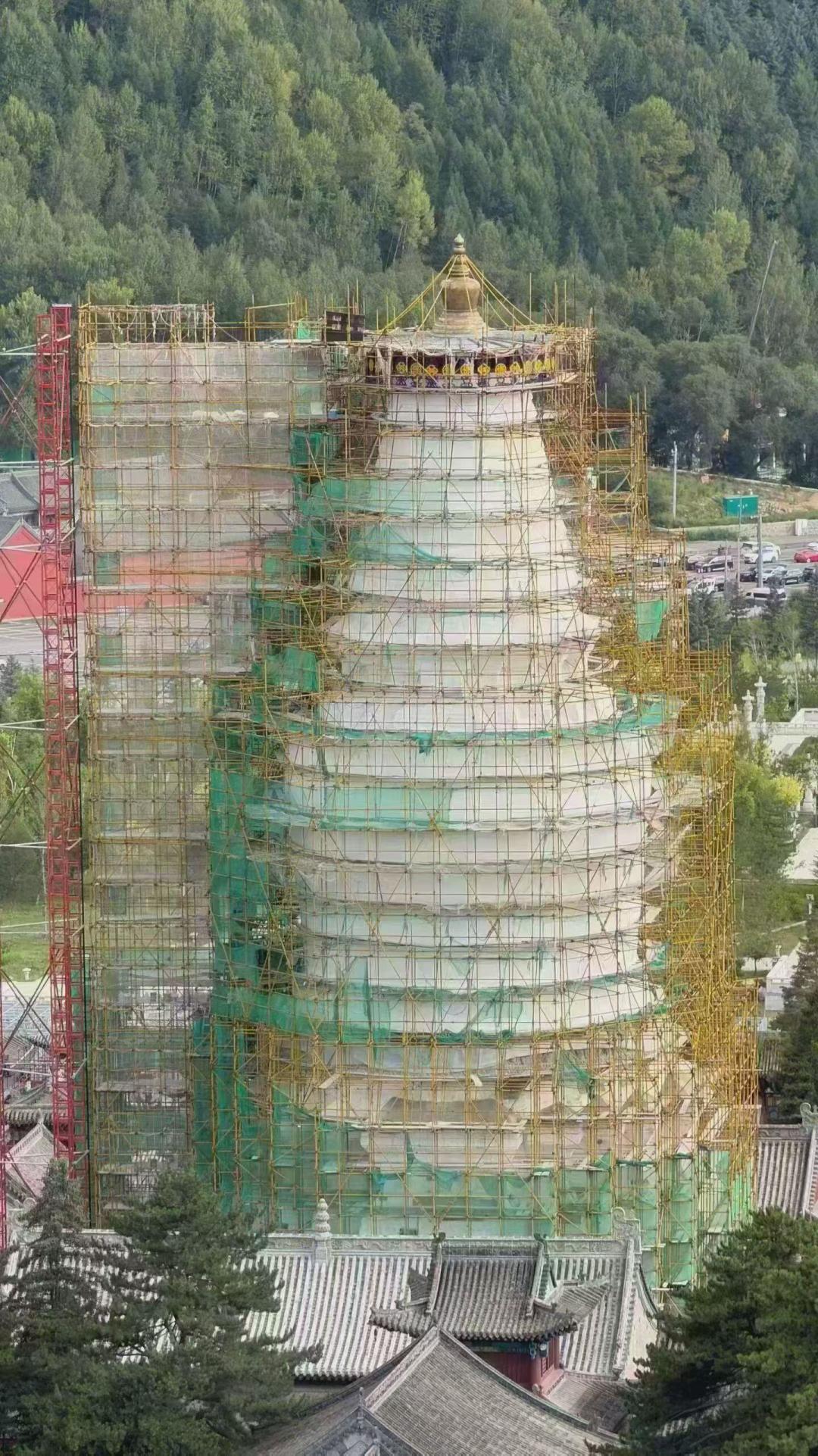 五台山大白塔修缮“进入收尾”:塔院寺正暂停开放,想看修后第一面,先弄清这三件事