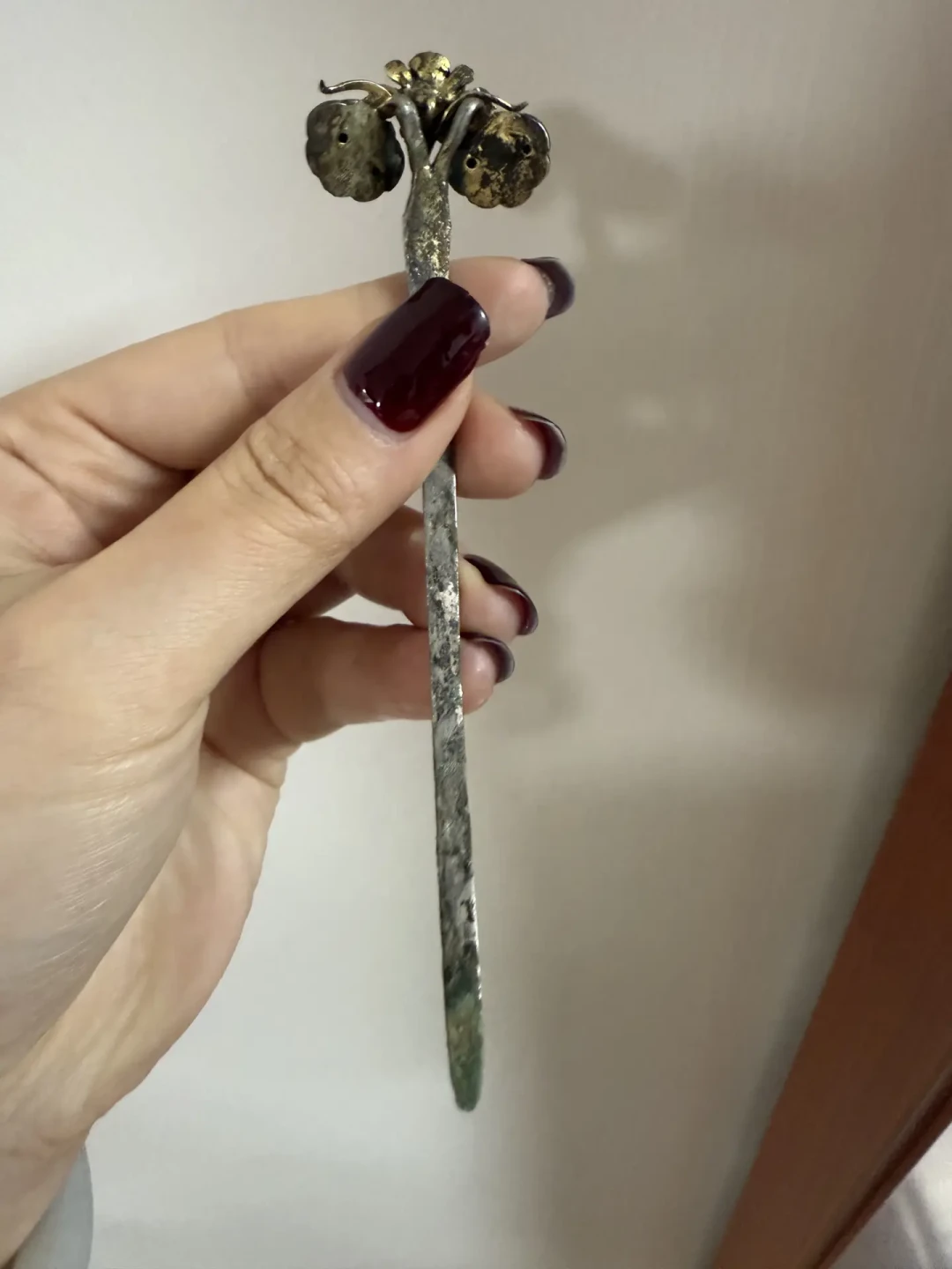 古董珠宝坏了别急着送修:这几步做完就回不去了