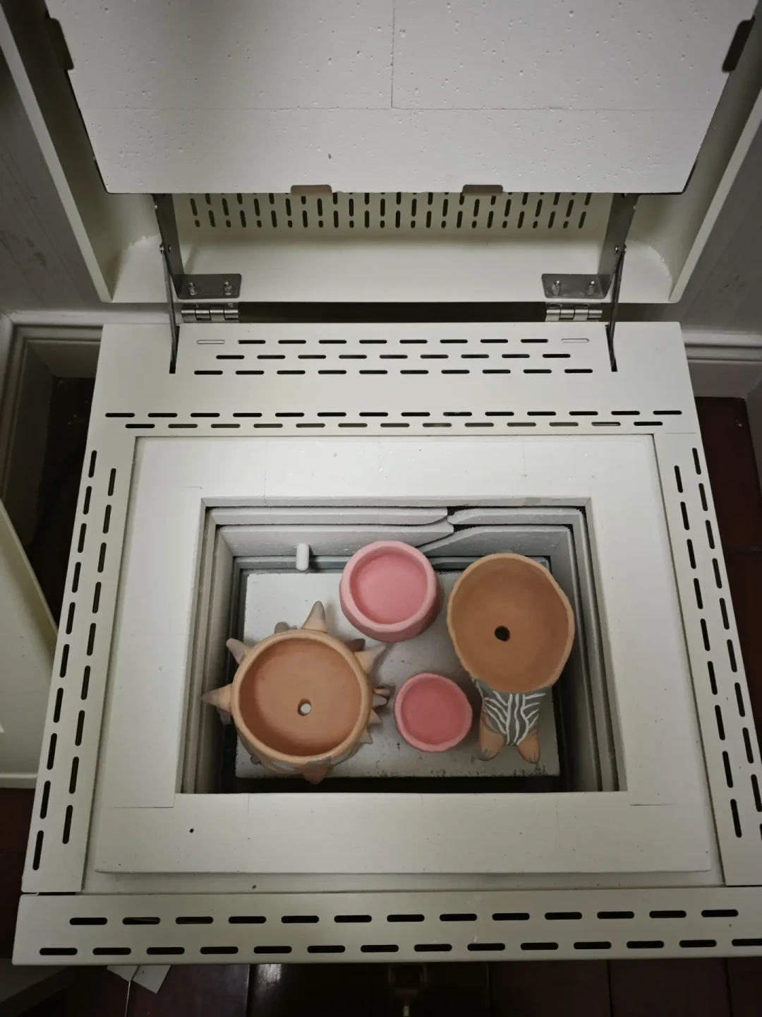 陶艺体验一次就上头,想在家置办工作室?先算清这笔 4000-6000 元的账