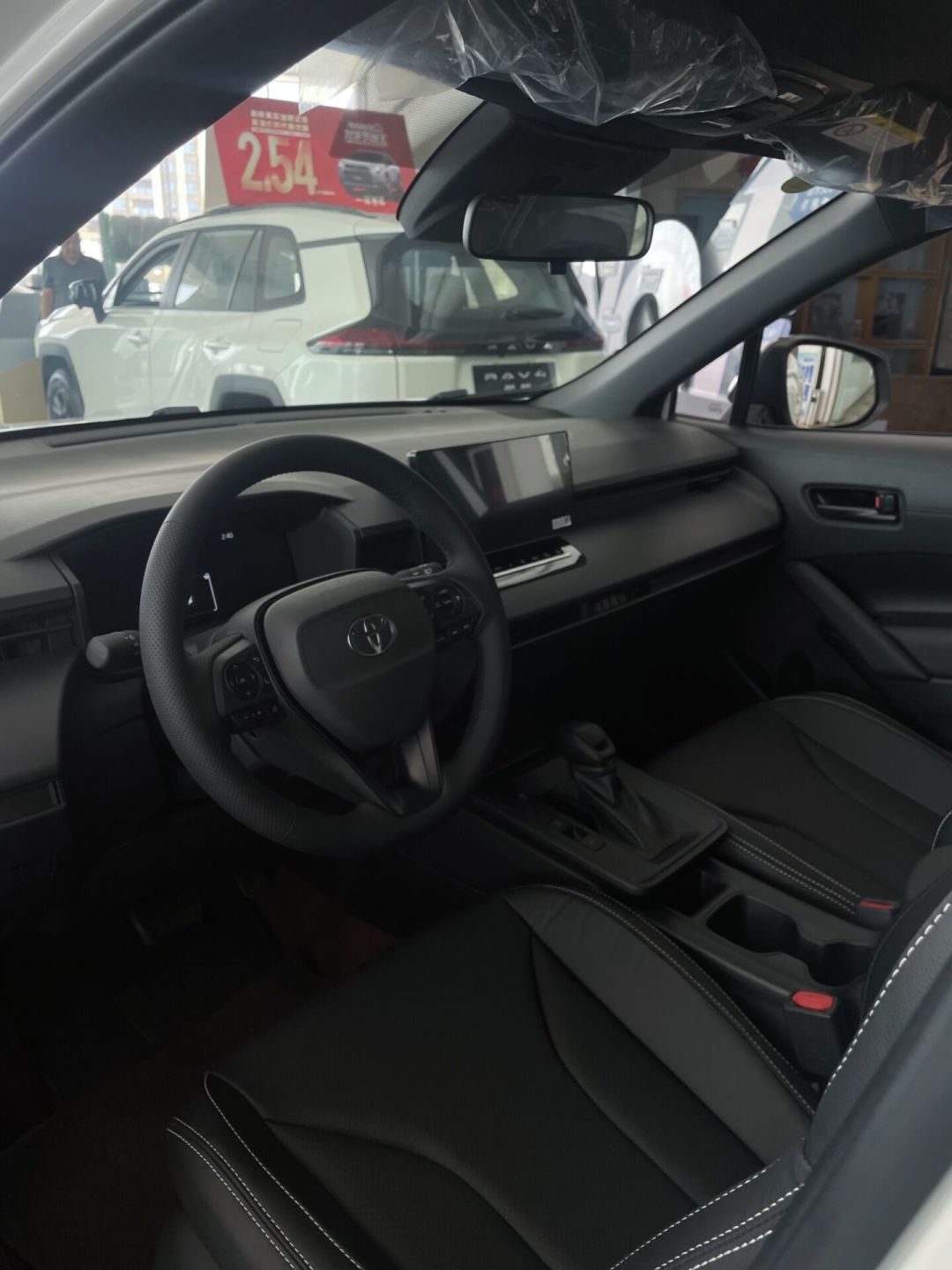 前十只剩一台燃油车:卡罗拉锐放14510辆冲进第八,入门被压到9万出头——抄底前先把3笔账算清
