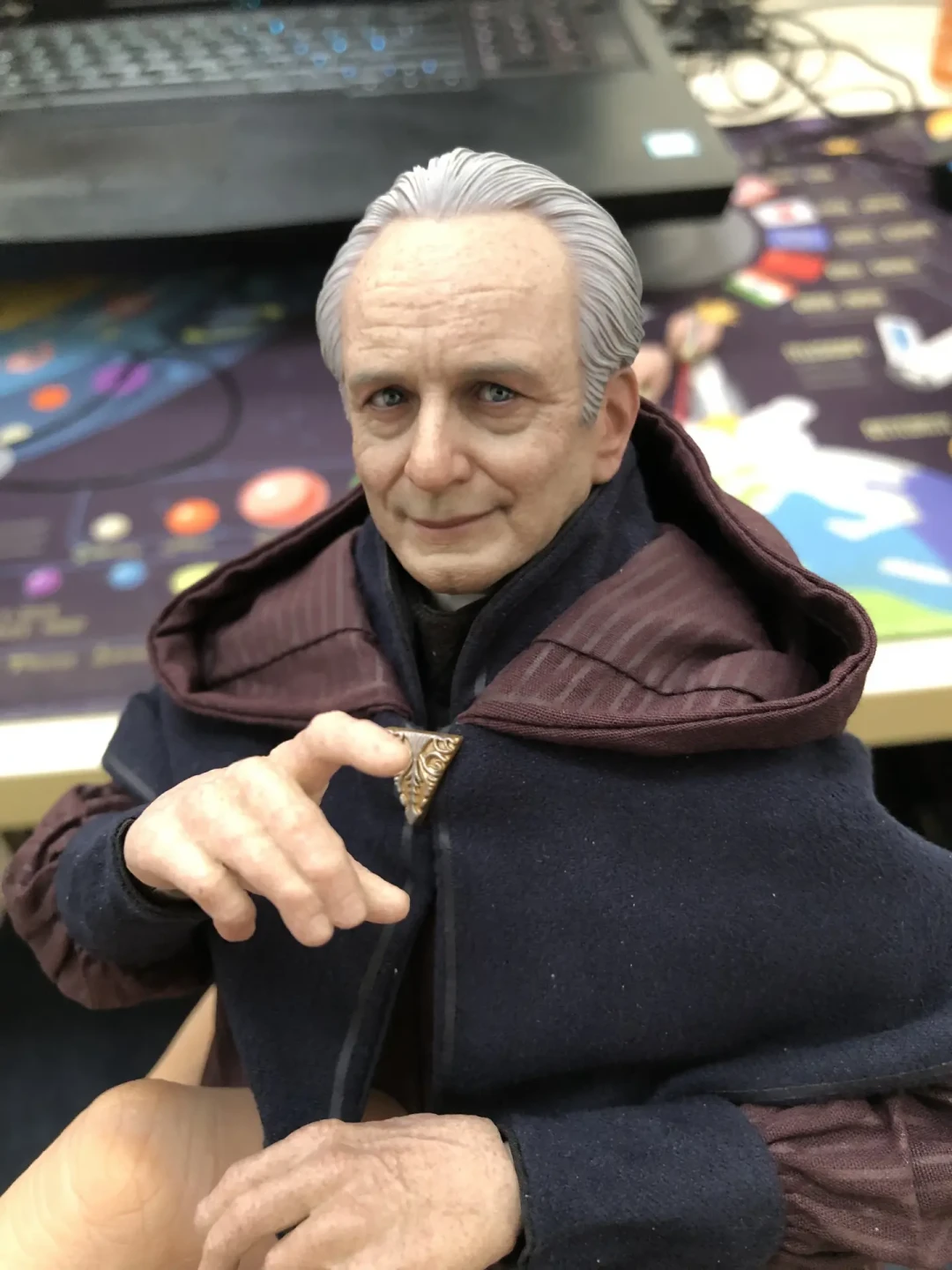 Hot Toys MMS805帕尔帕廷正式出货:官价1830元,双头雕,补款截止9月25日,错过预定现在该不该买