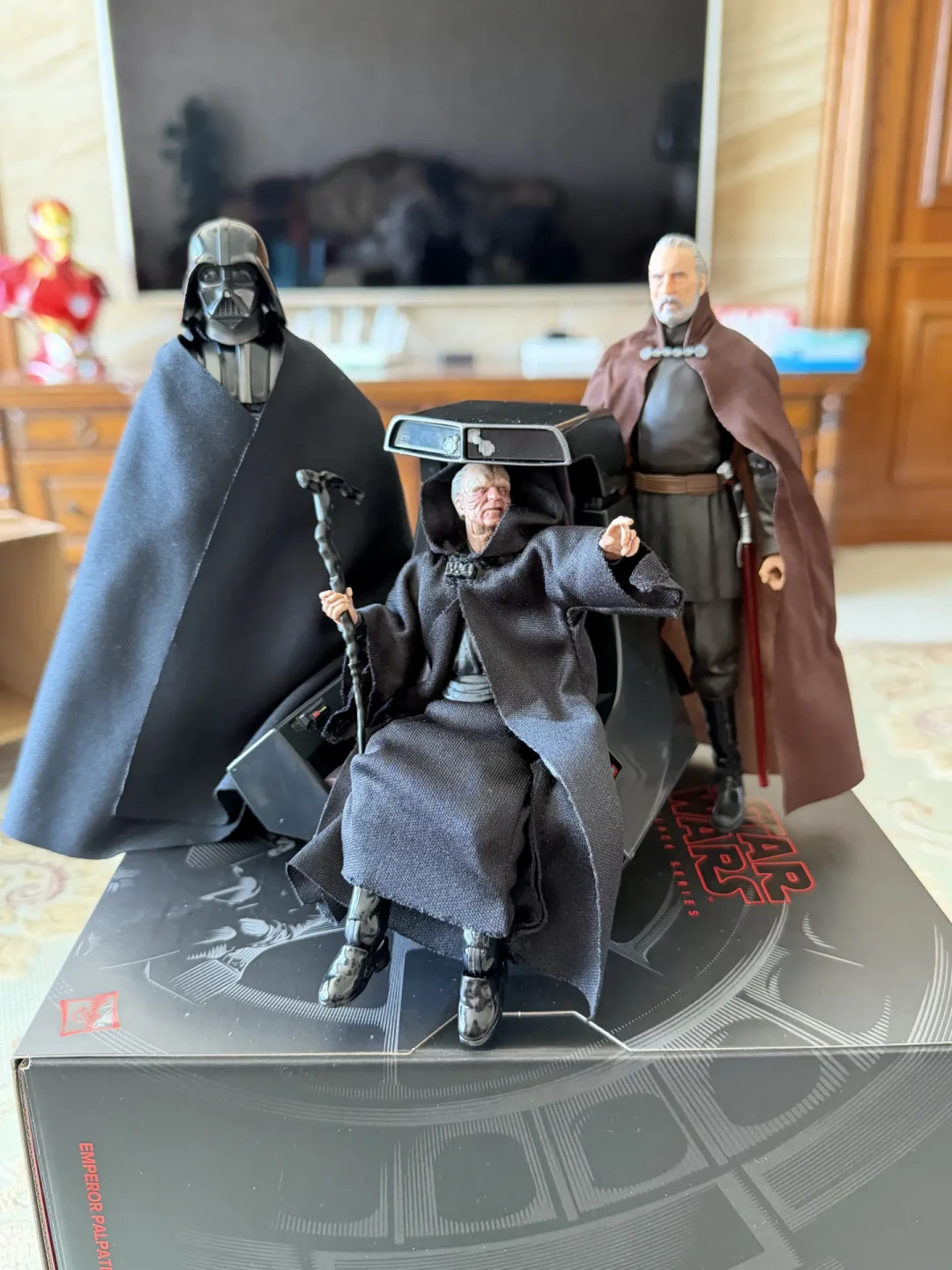 Hot Toys MMS805帕尔帕廷正式出货:官价1830元,双头雕,补款截止9月25日,错过预定现在该不该买