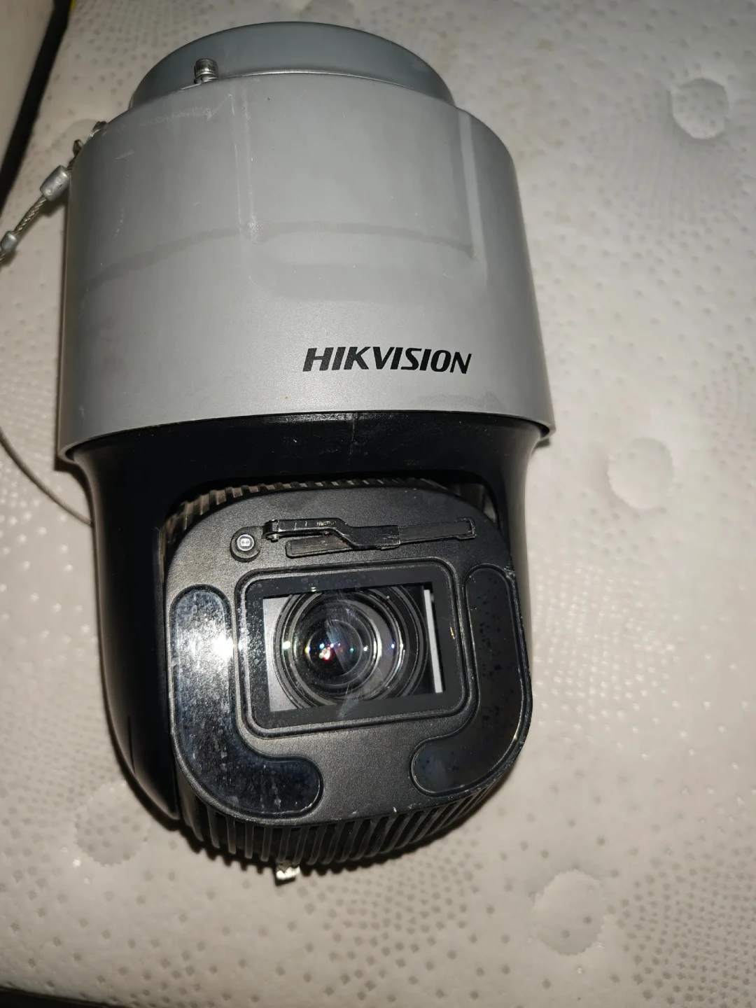 海康威视专业球机在二手市场跌成漏:新品两三万的鹰眼不到1万就能拿下,我翻了几十条挂单和维修实录,整理出捡漏对照表