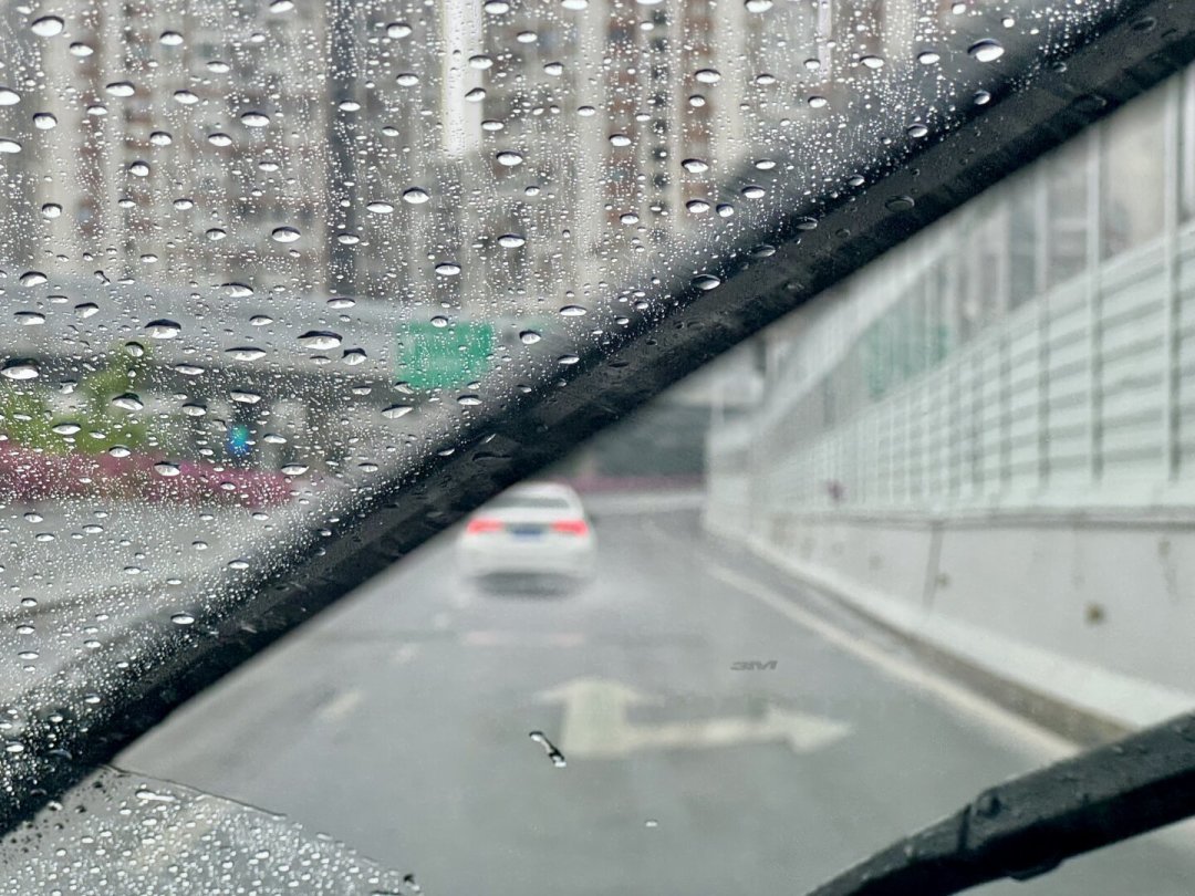 暴雨一路下到8月底:日系原厂雨刮背后是NWB和电装,三种买法不交原厂税
