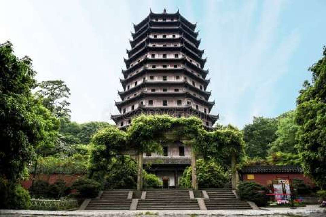 「马上林冲，马下武松」：你以为这是在比武，就小看施耐庵了
