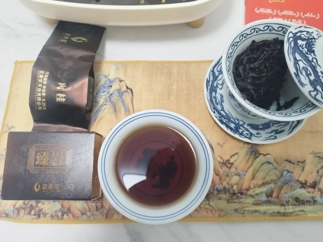 现场泡着好喝，买回家就变味？武夷山岩茶的“AB货”套路和真正靠谱的渠道，一篇讲清