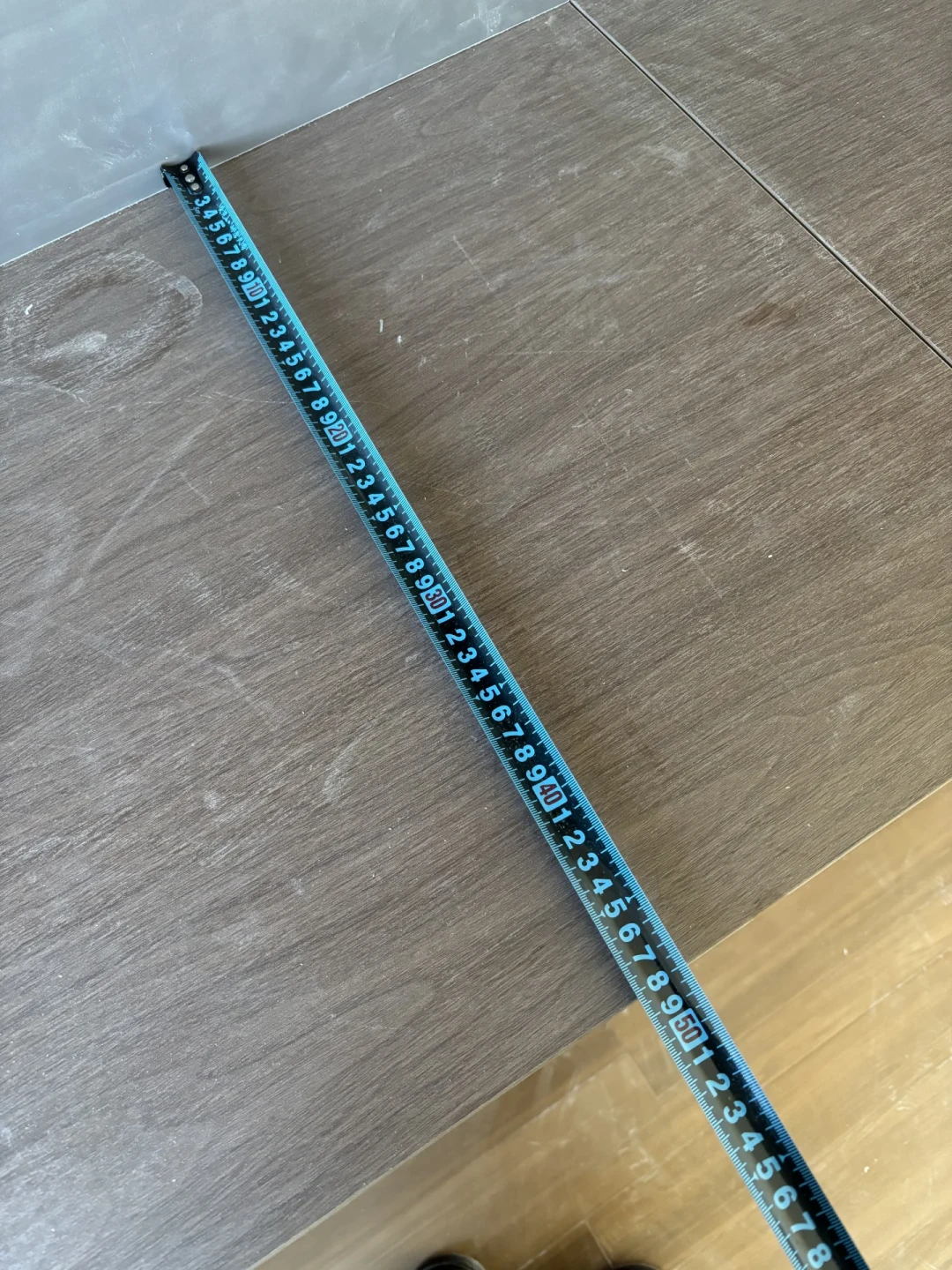 翻完1.2万条评论和20条翻车帖,电竞房的花钱顺序出来了:RGB灯最该最后买