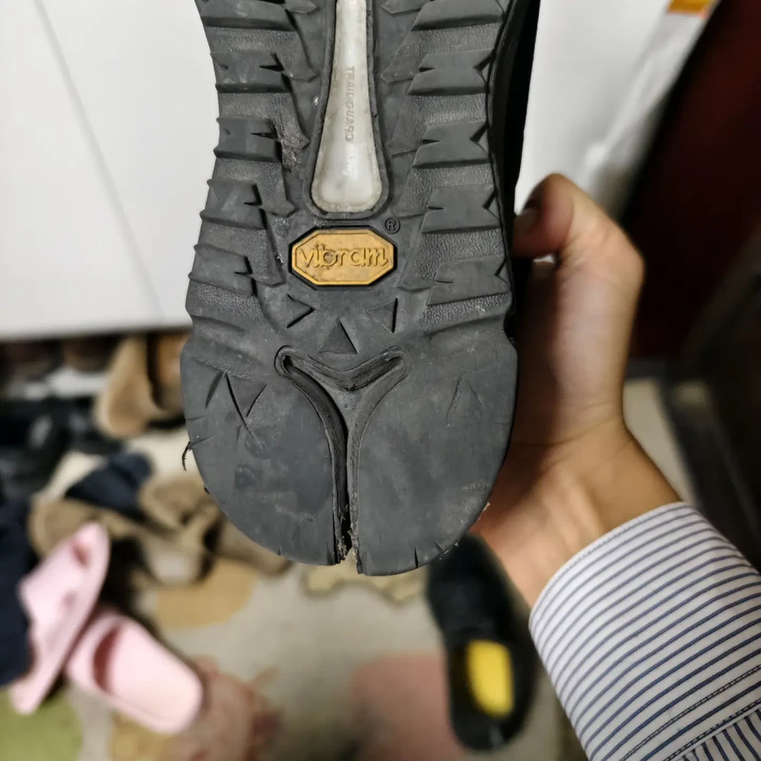 Danner 2650悄悄换成猪皮了?客服确认“目前批次都是猪皮的”,买这双优等生前先查批次