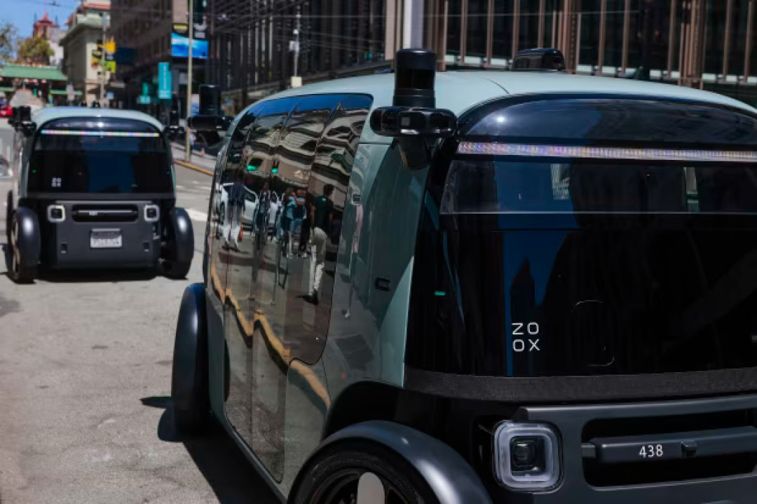 3.7公里预估66分钟，骂它的却是铁粉：特斯拉Robotaxi这波翻车，暴露了比算法更深的短板