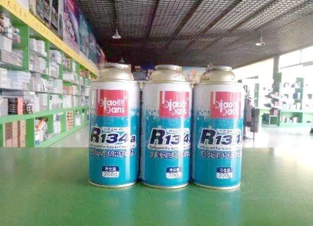 加氟100起步,换压缩机1000多:老车空调不制冷的5步排查法,90%的问题其实不用加氟