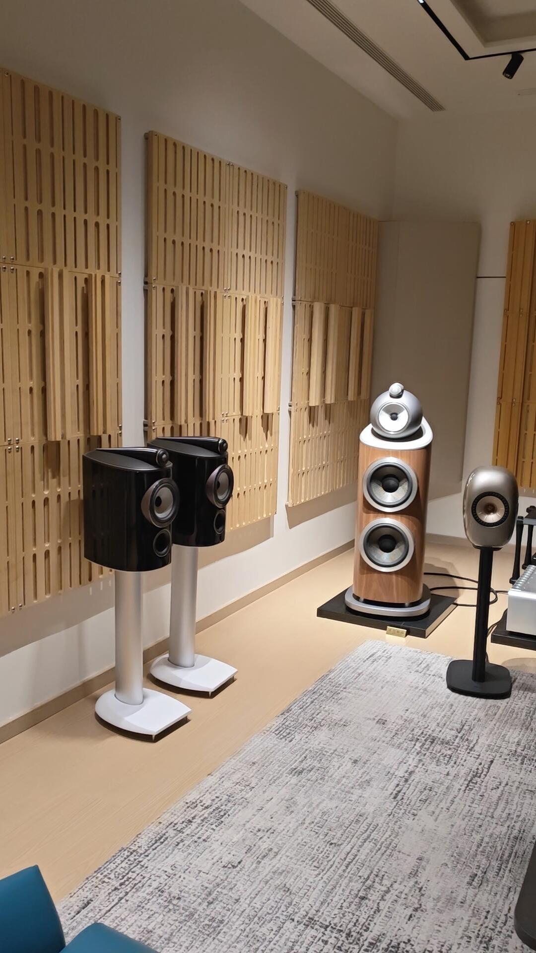 丁元英把40万音响锁在出租屋,胖东来把200万音响摆在街头:百万级的声音到底能听出什么