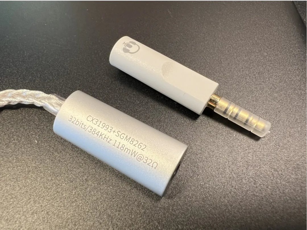 FPS玩家买小尾巴听脚步，是智商税吗？我对比了杰仕声两款热门，发现一个多数人忽略的暗坑