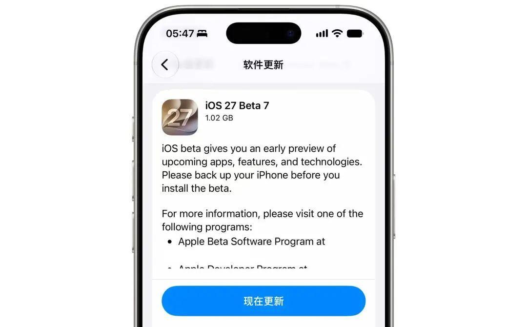 Swift 6.2 把三个默认值翻了:nonisolated async 不再跳线程,Xcode 新项目默认全员 MainActor,删不删 @MainActor 先看这篇