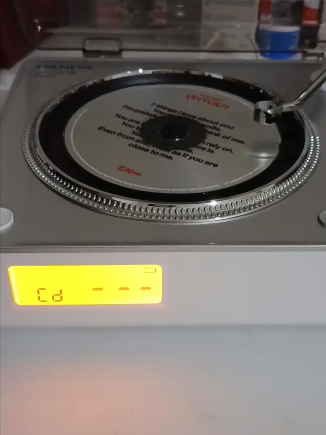 偶像的专辑到了,拿什么放?爆火粉丝选购帖对上烧友避雷帖:3条路线、4个坑、5个点名避雷