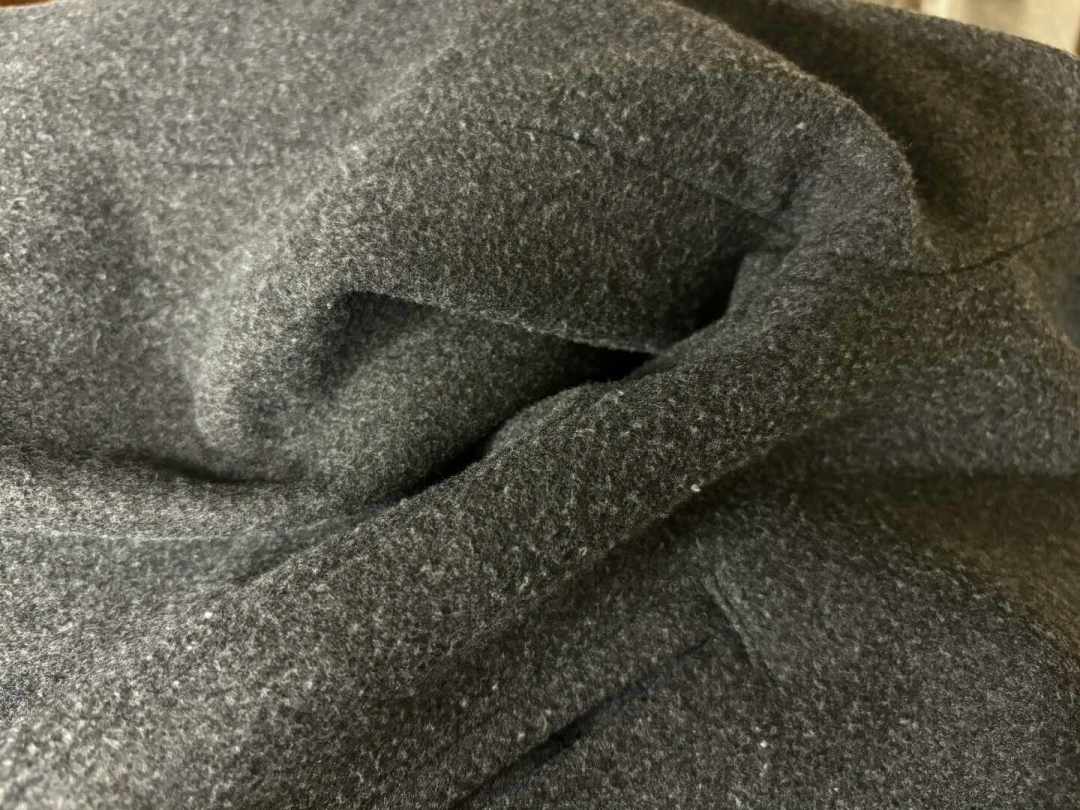 这季GU设计越被夸，评论区问“面料”的越多：秋冬新款按品类给你选购判断