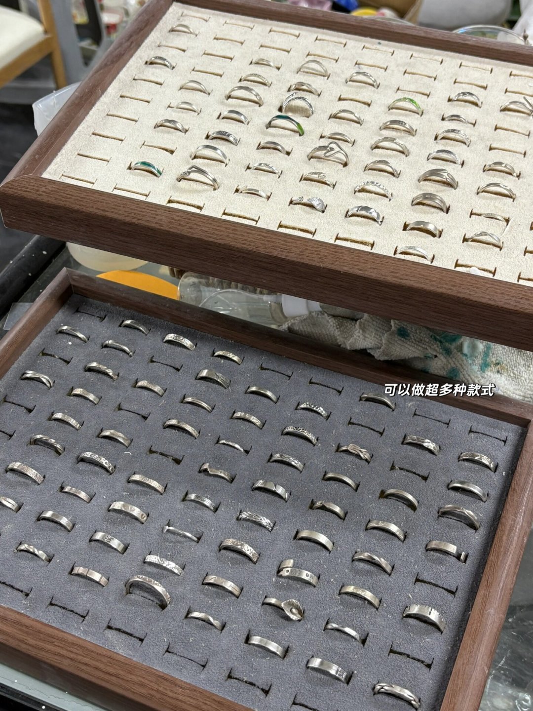 同样是DIY银戒指,有人99元有人226元:银价高位时代,进店前先把这笔账看明白