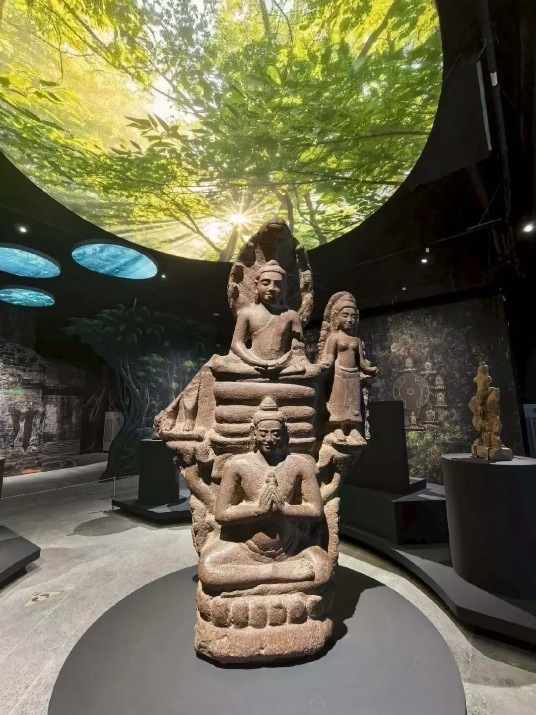 票价从130多降到69元，转票已经30块：吴哥窟特展周日闭展，最后一周的账我替你算好了