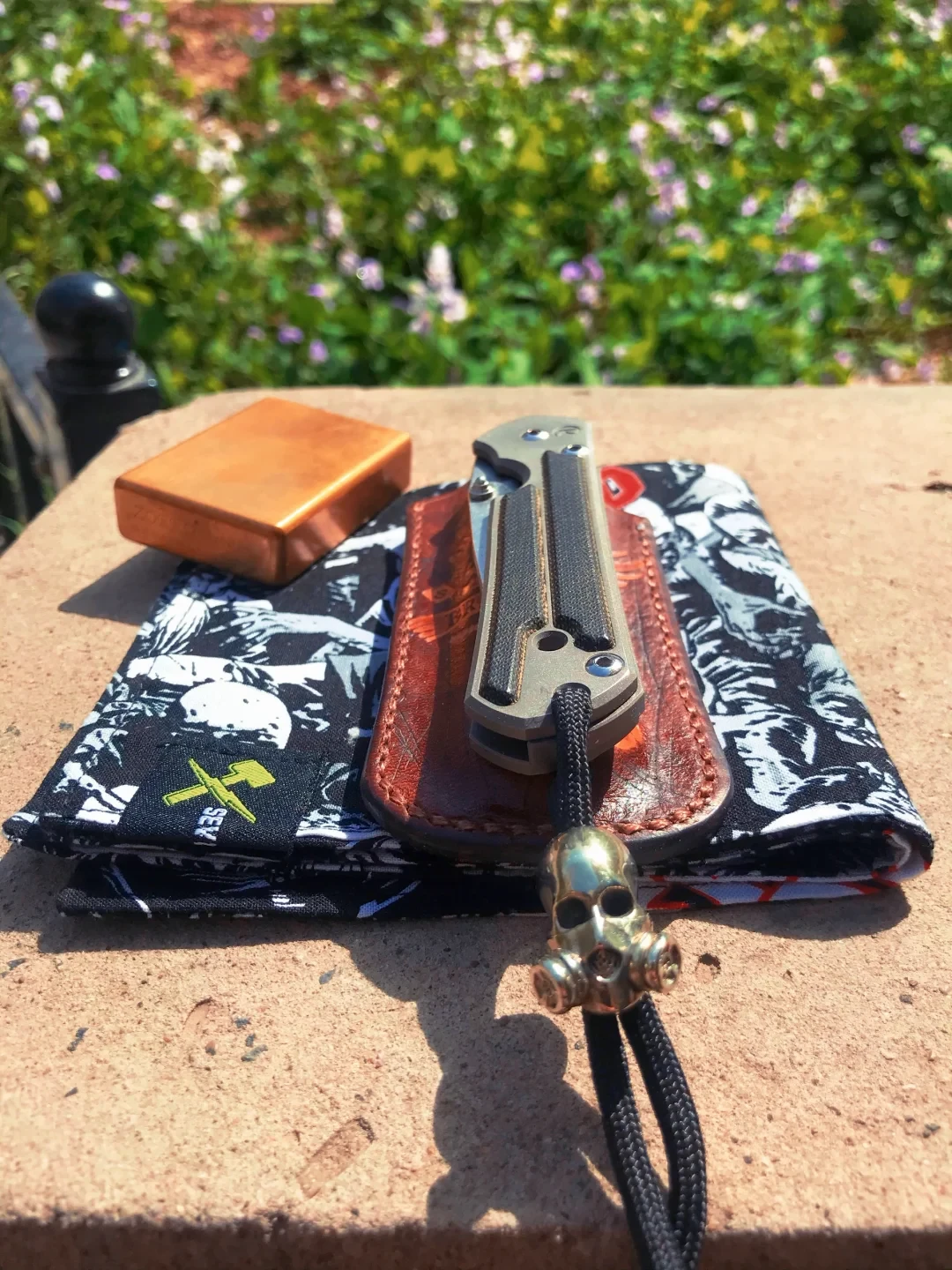 刀只排第四,充电宝才是常驻主力:翻了13份真实EDC清单,这才是随身装备的真实出场率