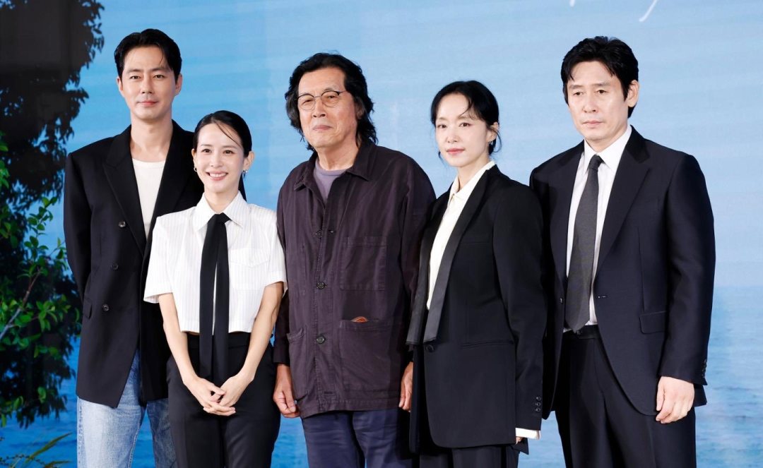 等了8年,李沧东新片正式冲奥:《可能的爱情》什么时候看、在哪看,一篇说清