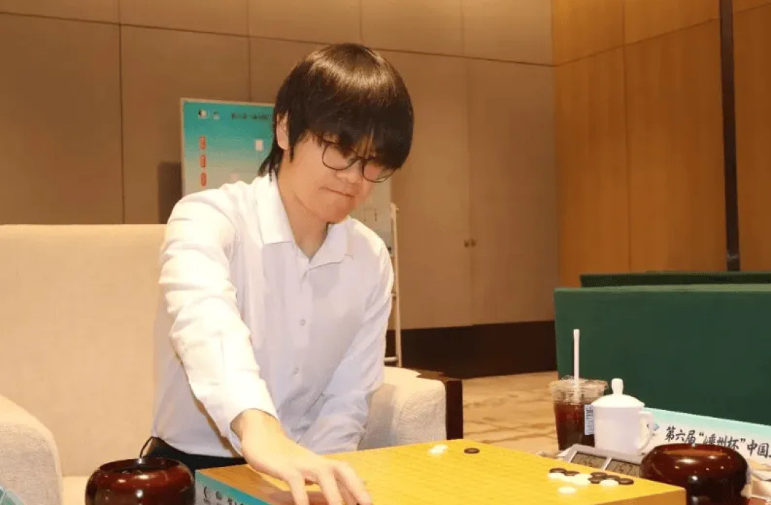 卫冕两连败、三星杯预选一轮游:复盘李轩豪的2026成绩单,现在唱衰“轩工死机”还太早