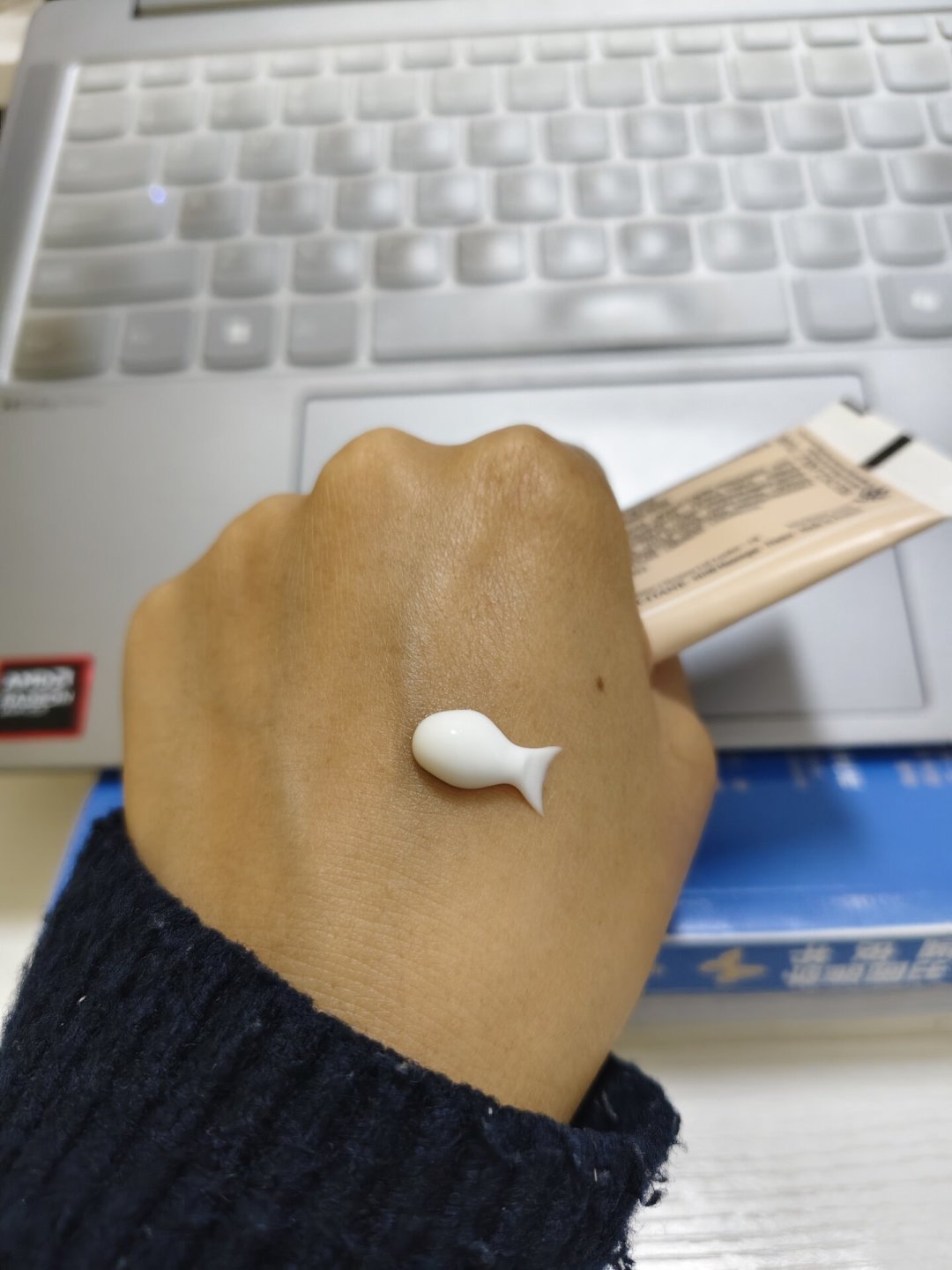 欧舒丹50岁这年：专柜护手霜悄悄涨价，奥莱老包装却打五折清仓