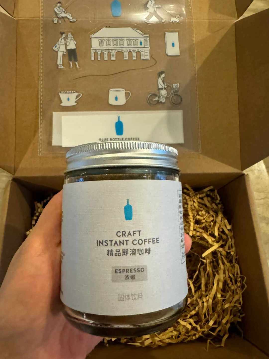 同样一杯蓝瓶:门店37元、胶囊12元、即溶约18元,在家喝哪条路才真划算?