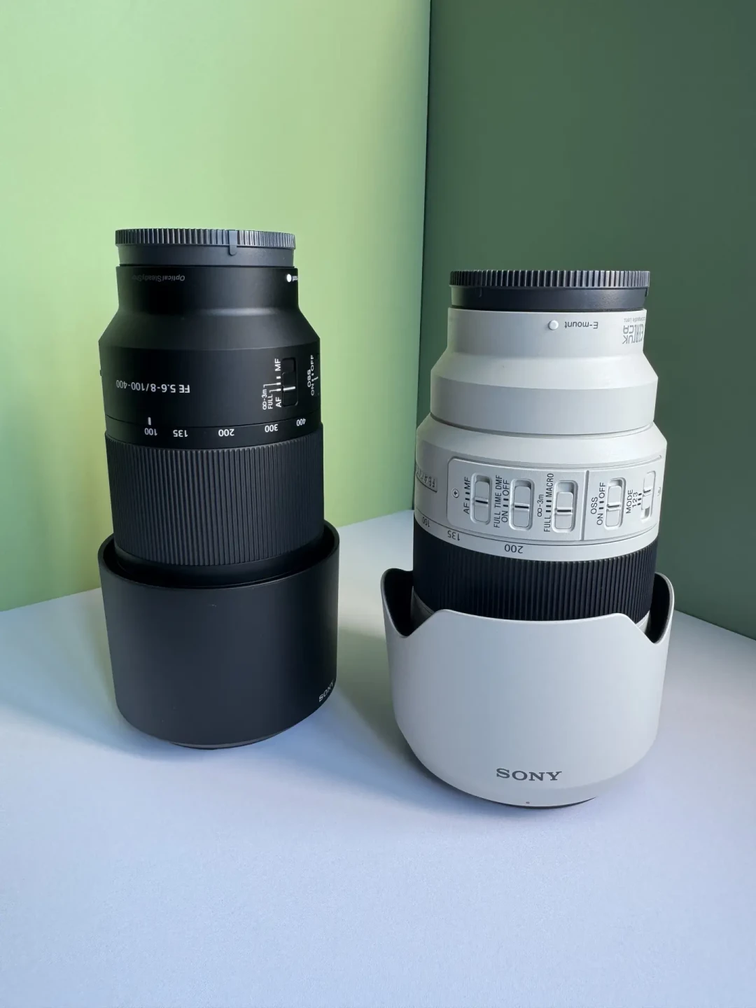 索尼FE 100-400mm F5.6-8 OSS黑白两色实物对比