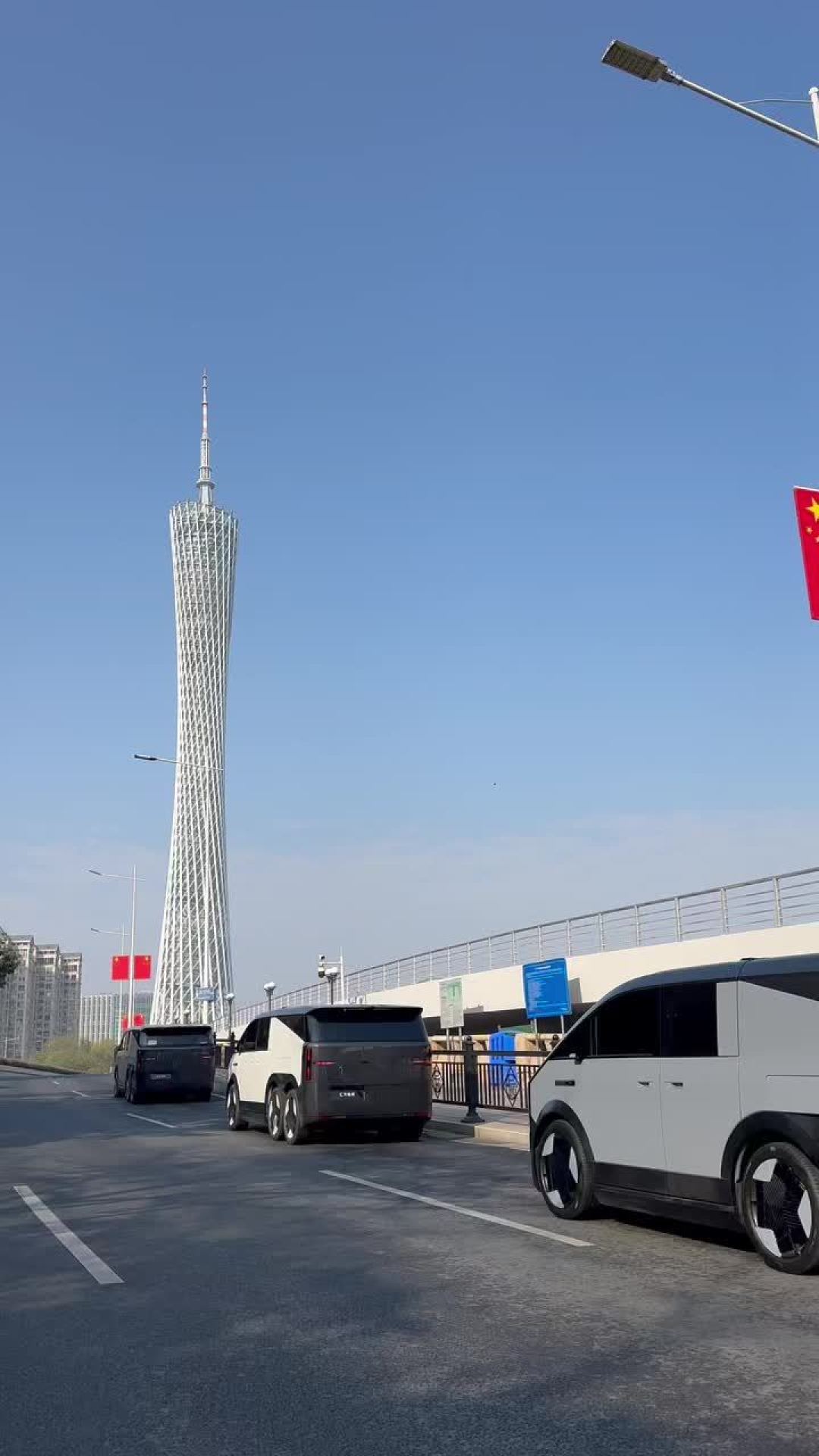 约旦国王专程来深圳看飞行汽车起飞:小鹏汇天的出海,为什么总在中东?